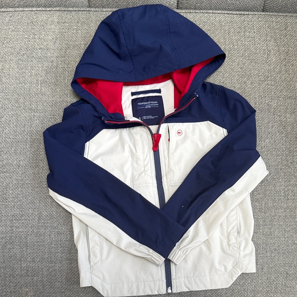 Vineyard Vines Blue and Cream Hooded OTG water repellent Jacket